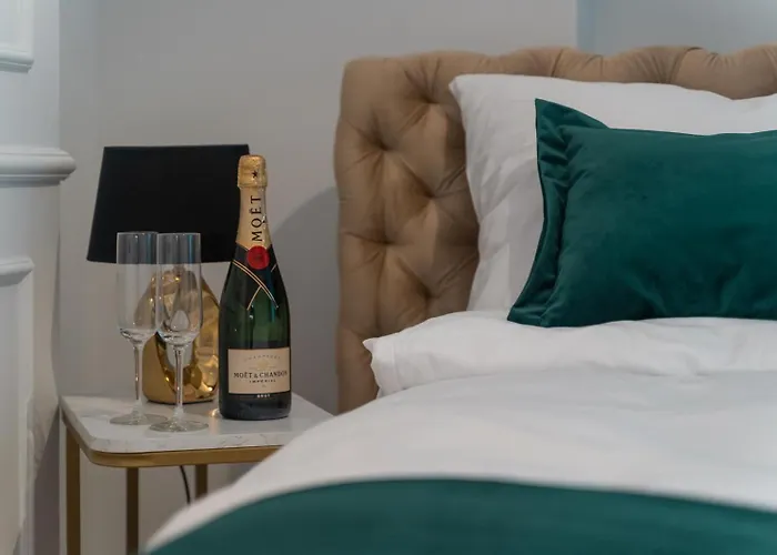 Luxury Marina - Nad Odra * شتشيتسين